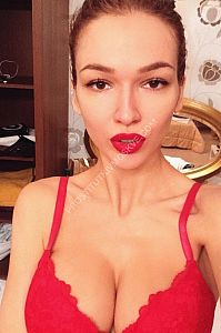 Алёна, метро Шелепиха Алёна, метро Шелепиха
