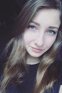Оксана, метро Волжская
