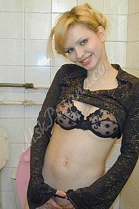 Яна, метро Третьяковская Яна, метро Третьяковская