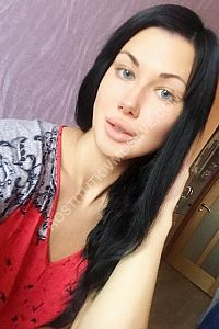 Николь, метро Деловой центр