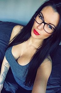 Полина, метро Октябрьское Поле Полина, метро Октябрьское Поле