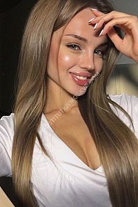 Алина, метро Охотный ряд Алина, метро Охотный ряд
