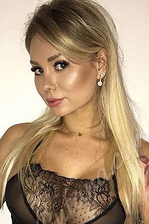 Арина, метро Воробьёвы горы Арина, метро Воробьёвы горы