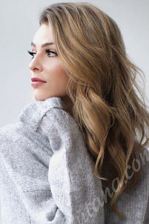 Камила, метро Беляево