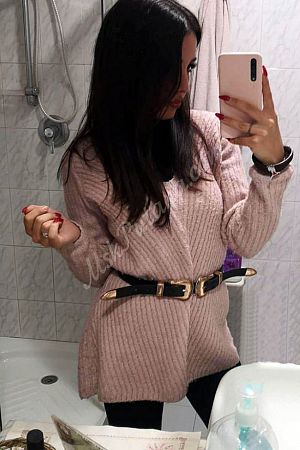 Оксана, метро Цветной бульвар