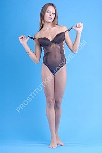 Полина, метро Выставочная