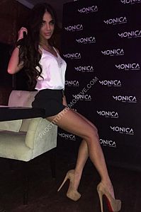 Нина, метро Соколиная Гора