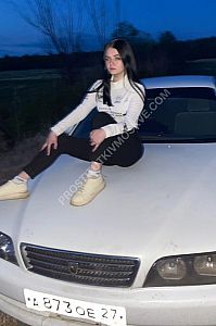 Лена, метро Чеховская